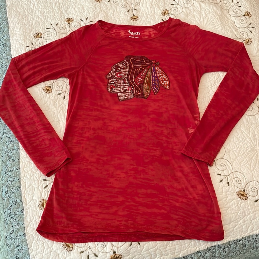 Women’s Chicago Blackhawks Longsleeve Tee
